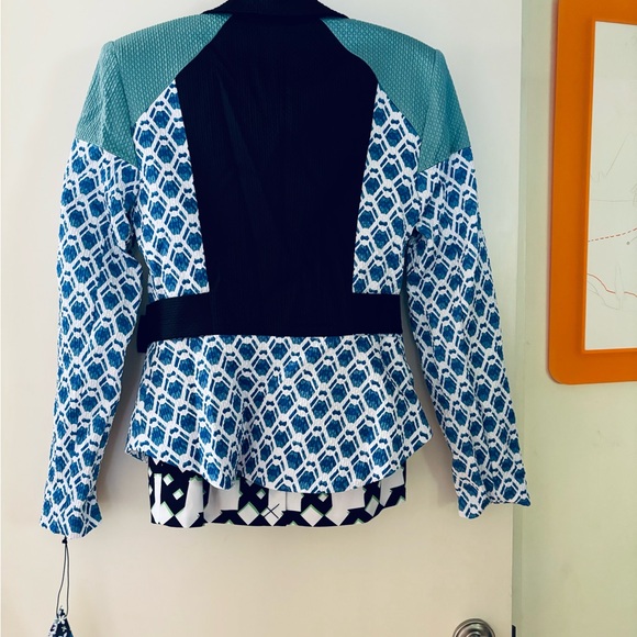 In case you missed it! Peter Pilotto for Target coordinating skirt. Size 6 - Picture 9 of 9